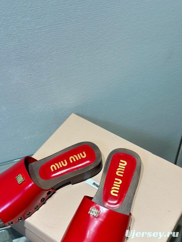 2025 Women Miu Miu Red Leather Slippers