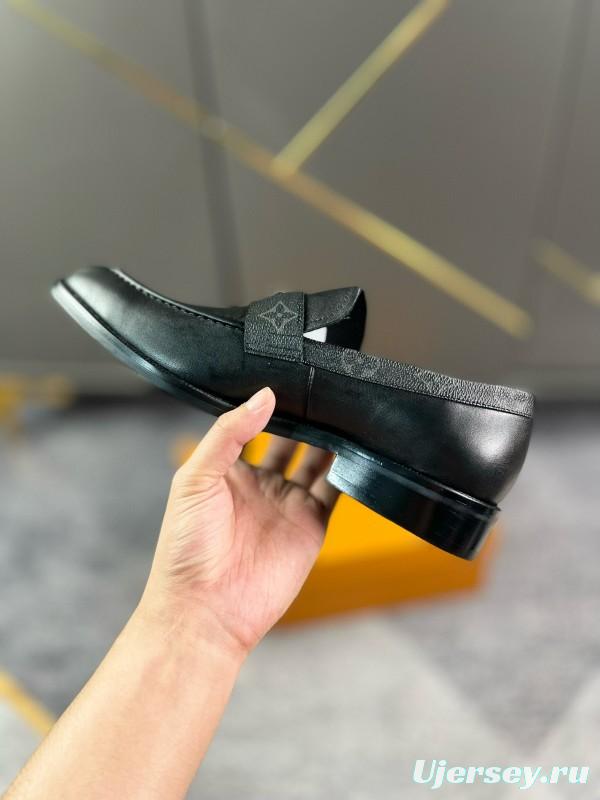 2024 Men Louis Vuitton black cow leather leather dress shoes MJ00290