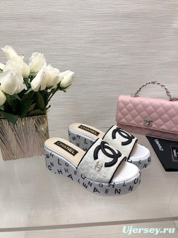 2025 Slippers Chanel White Black Fabric Platform Logo LY00320