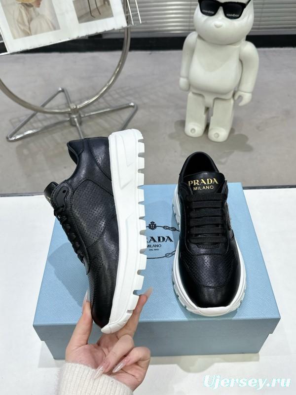 2025 Unisex Prada Black Leather Sneakers KFY00310