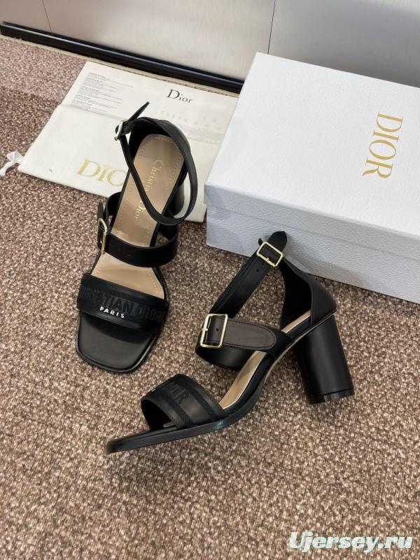 2025 Women Dior Black Leather Sandals Buckle KFY00310