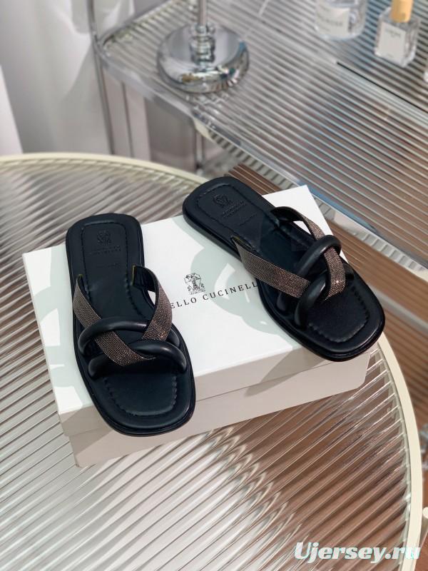 2025 Women Brunello Cucinelli Black Leather Flat Slides With Handwoven Beaded Straps KFY00300 (F)