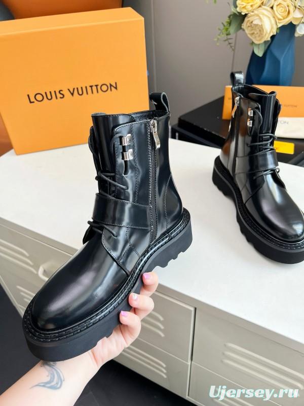 2024 Women Louis Vuitton Black Calfskin Leather Boots MJ00310
