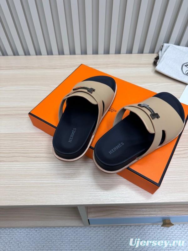 2025 Slippers Hermès Beige Black Leather Slippers