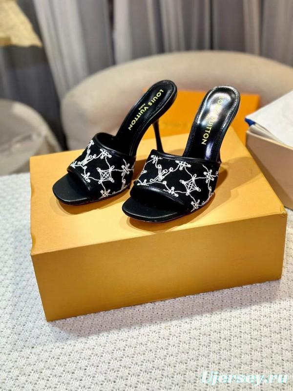 2025 Women Louis Vuitton Black White Embroidered Leather High Heel LY00250