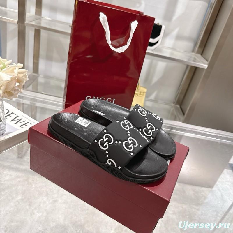 2025 Gucci Black Rubber Slippers