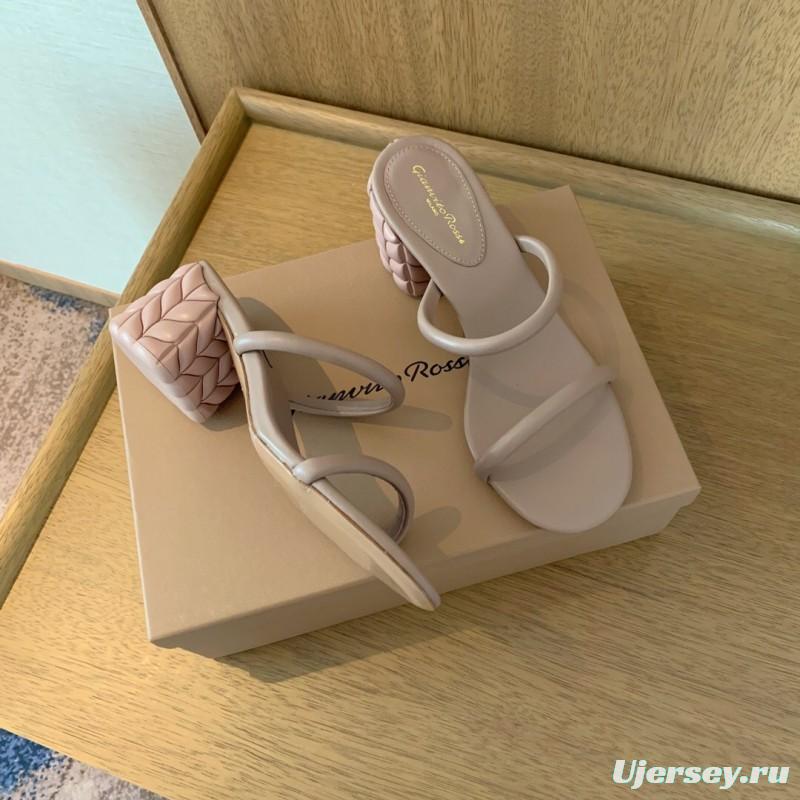 2025 Women Gianvito Rossi Beige Leather Slippers KFY00260