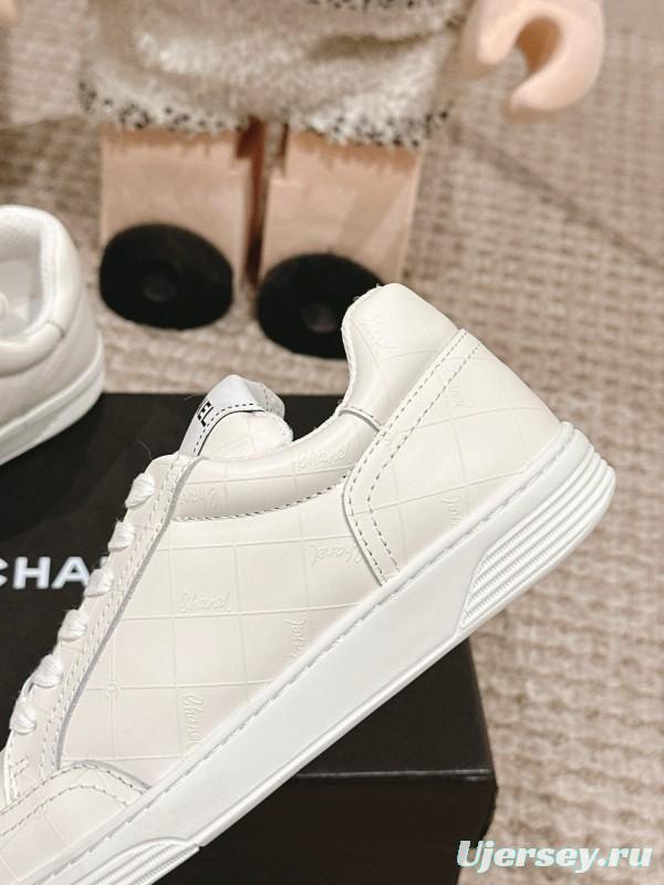2025 Women Chanel White Leather Sneakers