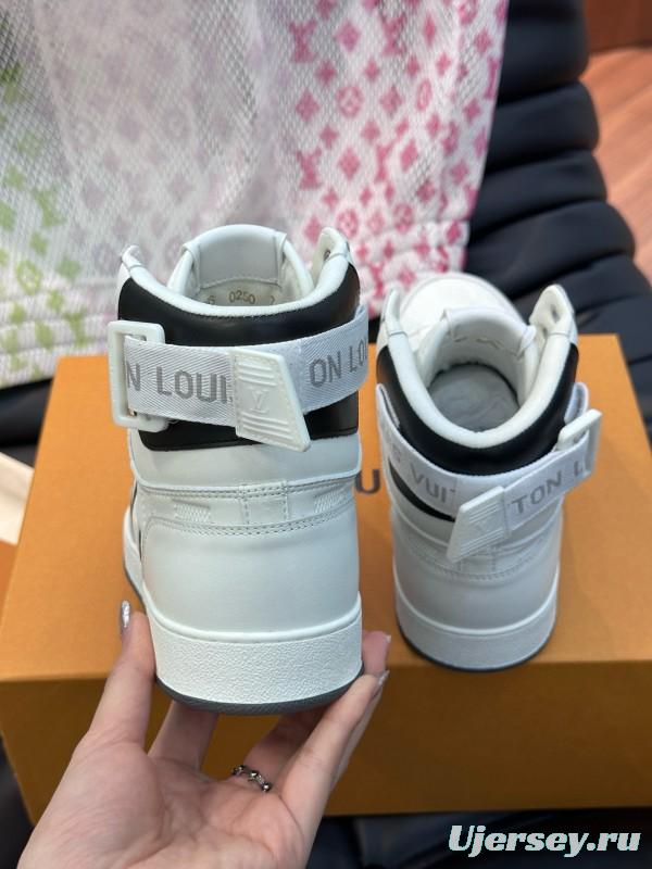 2024 Men Louis Vuitton White Black Leather High-Top Sneakers MJ00420