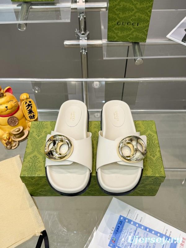 2025 Gucci White Leather Slippers KFY00210