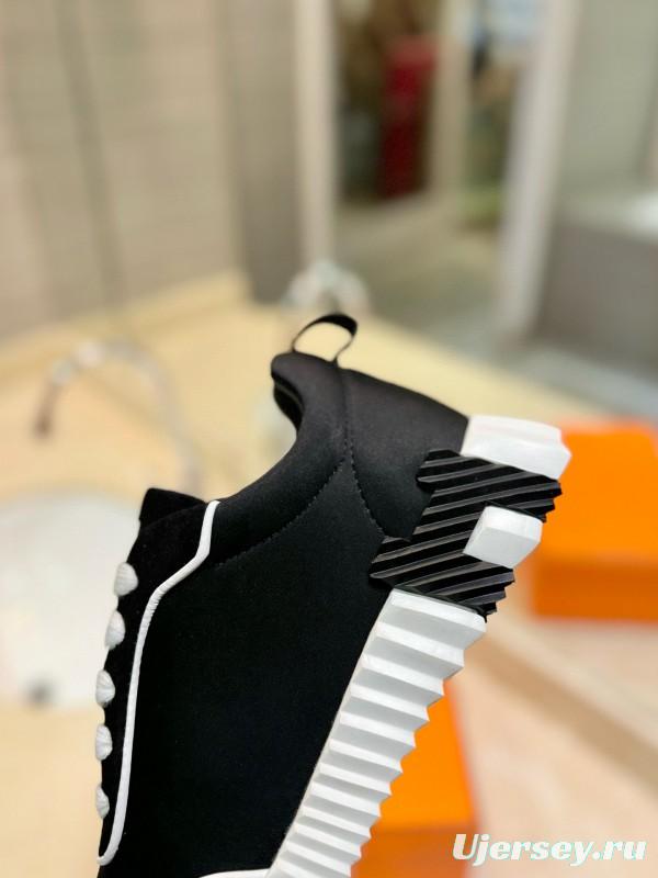 2024 Unisex Hermès Black Imported Silk Calfskin Suede Casual Sneakers MJ00320