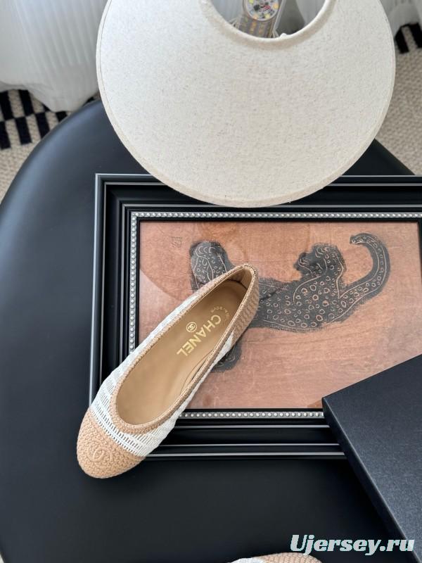 2025 Women Chanel White Beige Leather Mesh Ballet Flats LY00280
