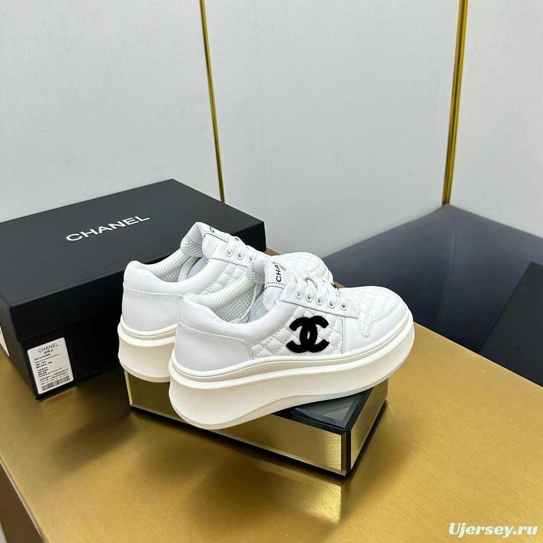 2025 Women Chanel White Leather Sneakers Thick Sole