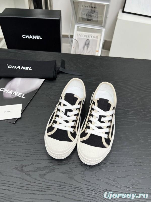 2025 Women Chanel Black Canvas Sneakers LY00230