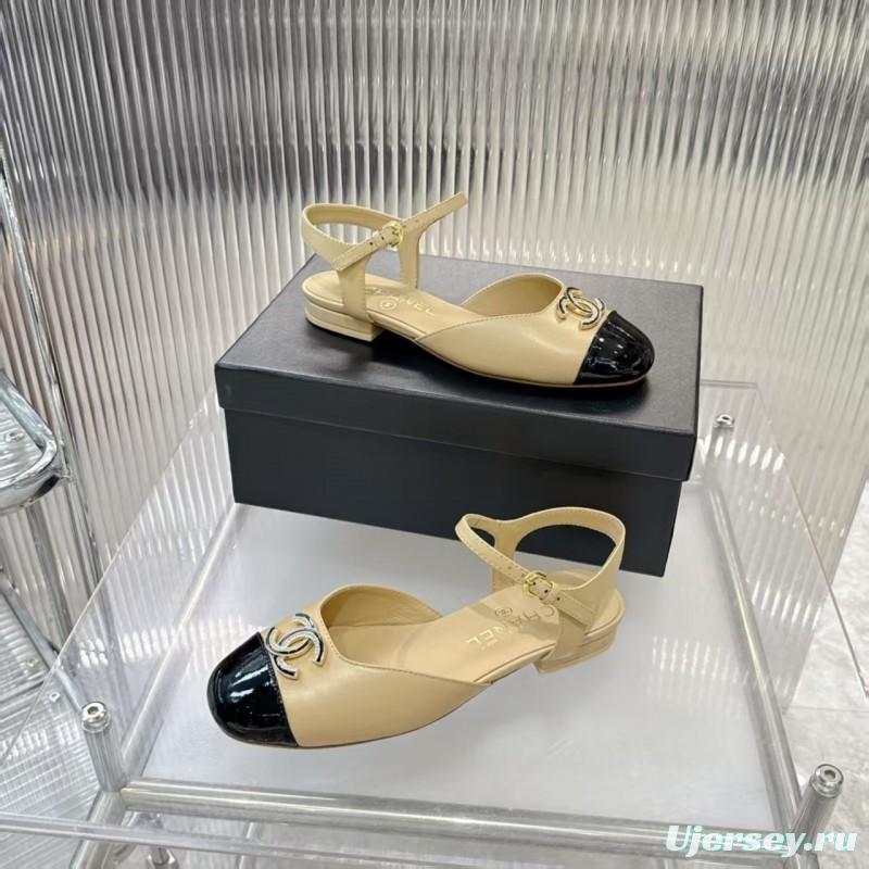 2025 Women Chanel Beige Black Leather Slingback Flat Sandals LY00260