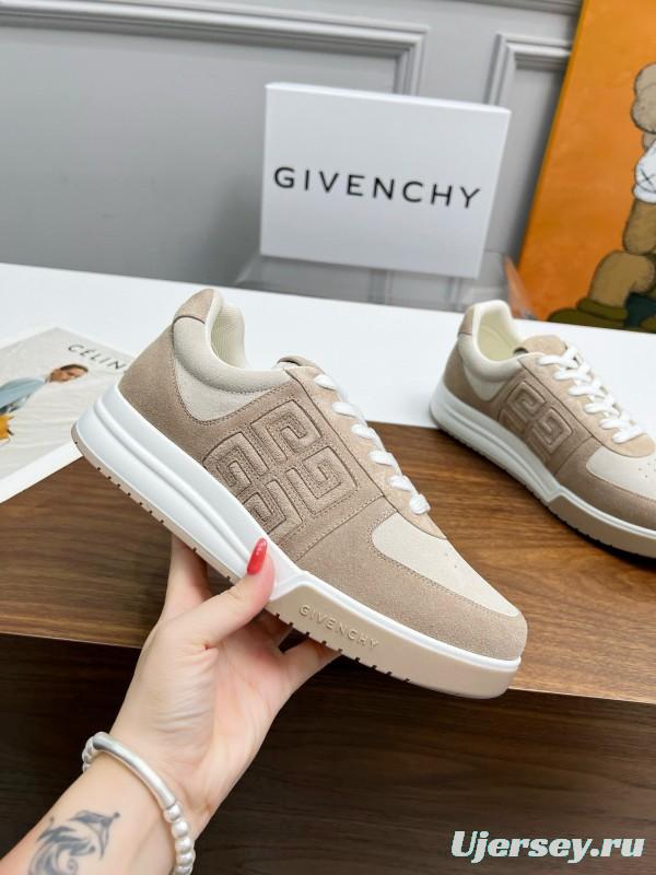 2024 Unisex Givenchy Beige Silk Calfskin Patent Leather Sneakers MJ00380