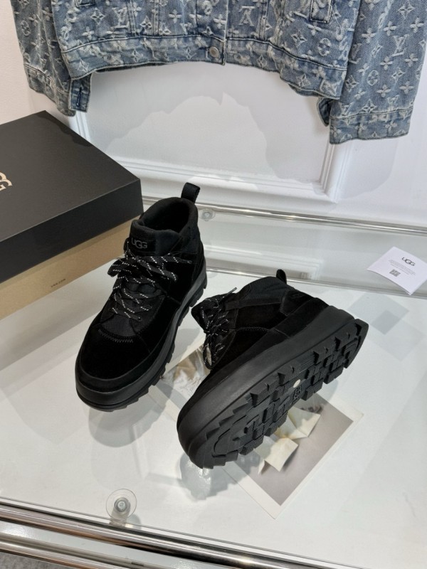2024 Unisex UGG black suede platform boots