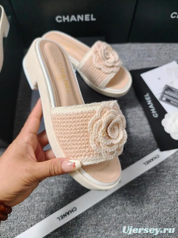 2025 Women Chanel Beige Fabric Slippers CC Logo LY00000