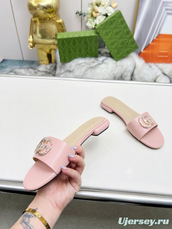 2025 Women Gucci Pink Leather Slippers GG Buckle MJ00190