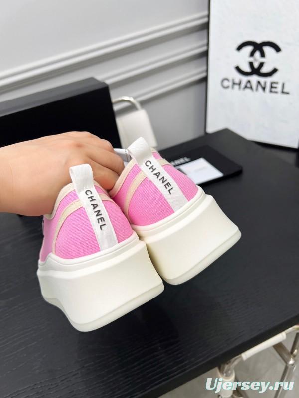 2025 Women Chanel Pink Canvas Sneakers LY00250