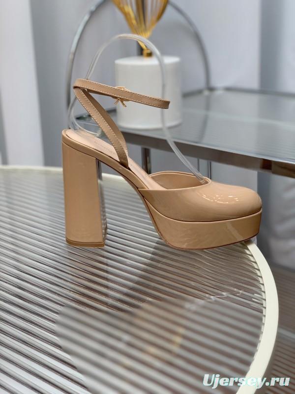 2025 Women Gianvito Rossi Beige Patent Leather Platform Heels KFY00340