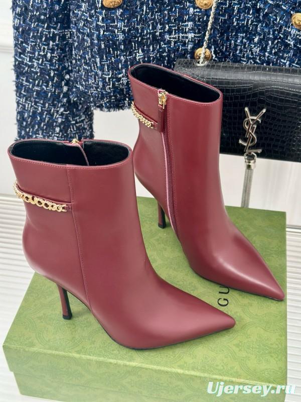 2024 Women Gucci burgundy leather ankle boots chain detail MJ00410