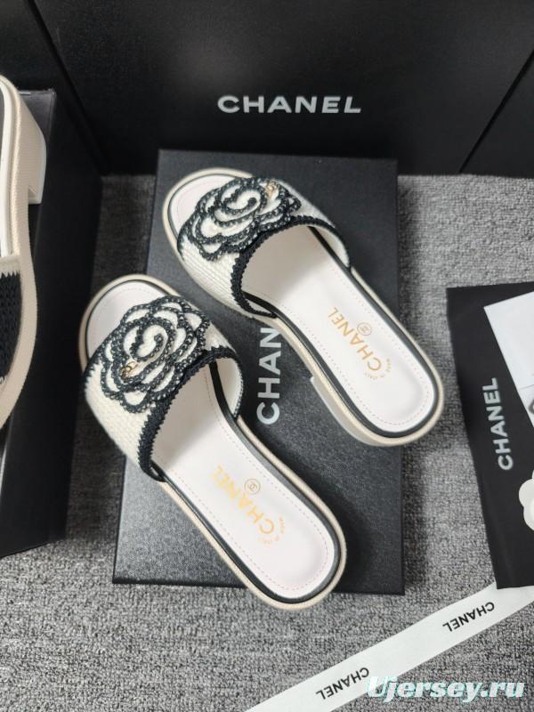 2025 Slippers Chanel Black White Fabric Camellia LY00000
