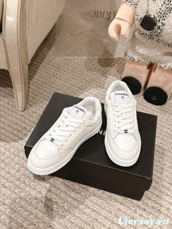 2025 Women Chanel White Leather Sneakers