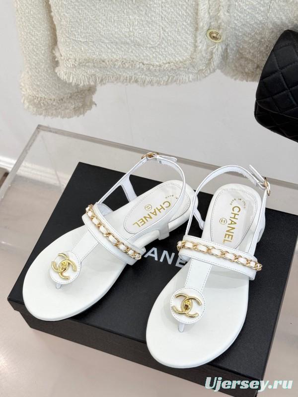 2025 Slippers Chanel White Leather Chain Strap CC Logo