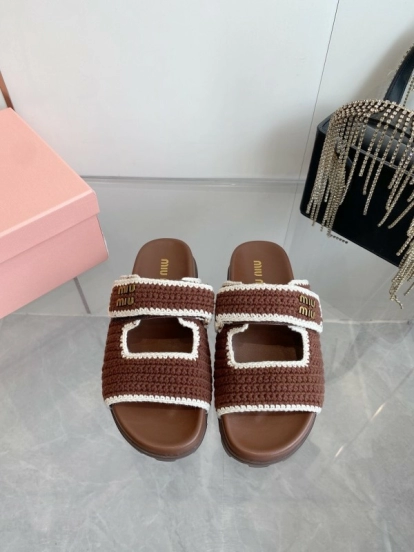 2025 Miu Miu Brown White Crochet Slippers KFY00290