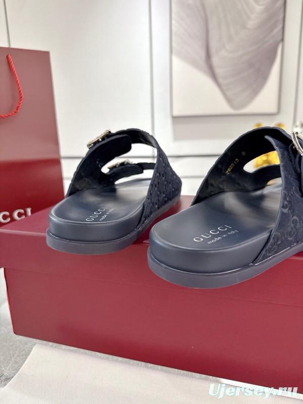 2025 Unisex Gucci Black Leather Fabric Slippers Double G Embossed AS00240