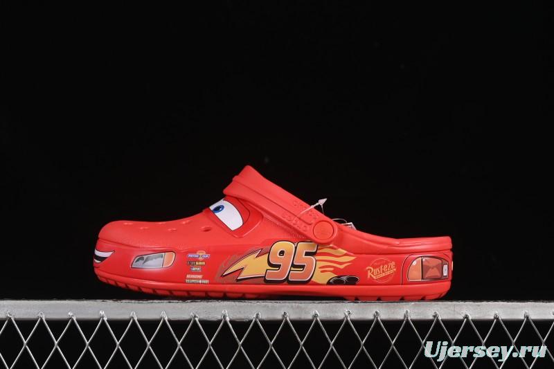 Crocs Classic Two-Way Beach Clog Sandals - B.D4