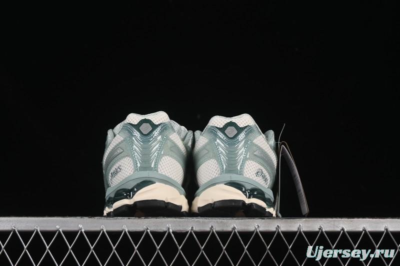 Asics Gel-Nimbus 12.1 Retro Breathable Cushioned Men's Running Shoes - 1203A675-100