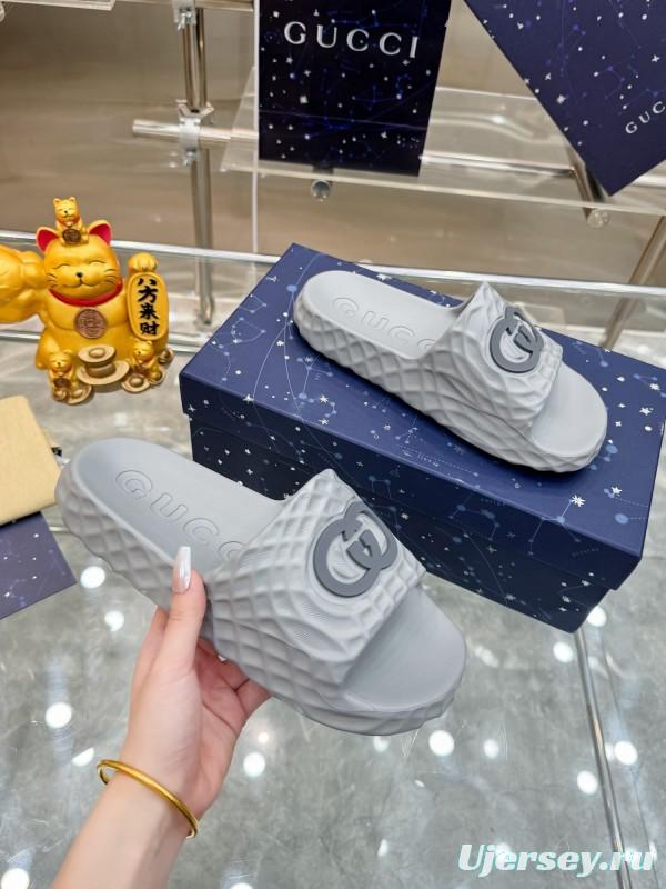 2025 Men Gucci Light Blue Rubber Slippers Interlocking G KFY00170