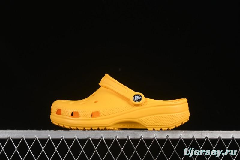 Crocs Classic Two-Way Beach Clog Sandals - B.D4