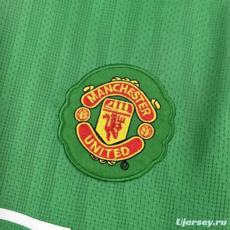 2007/08 Manchester United Green Goalkeeper Retro Jersey
