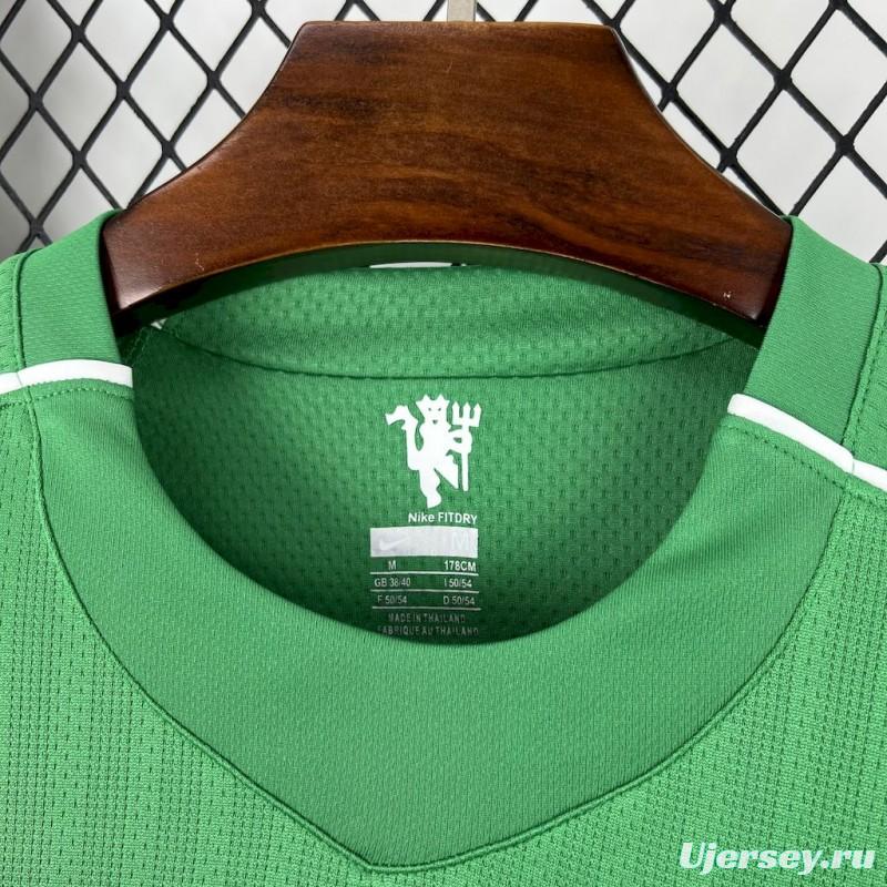 2007/08 Manchester United Green Goalkeeper Long Sleeves Retro Jersey