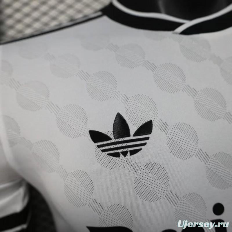 Player Version 25/26 Real Madrid White with Geometric Pattern Jersey