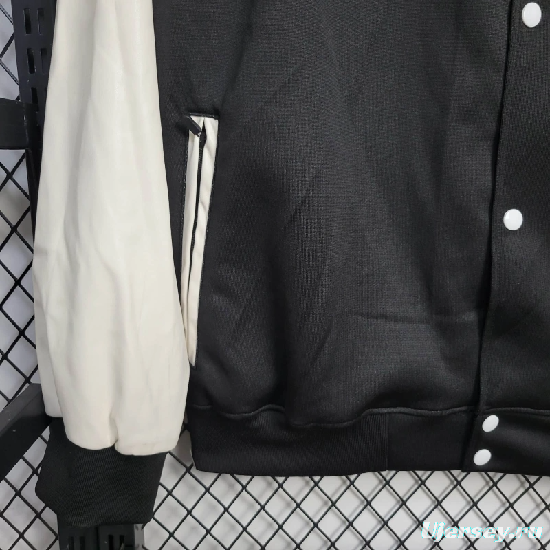 25/26 Manchester United Jacket BLACK/White Windbreaker