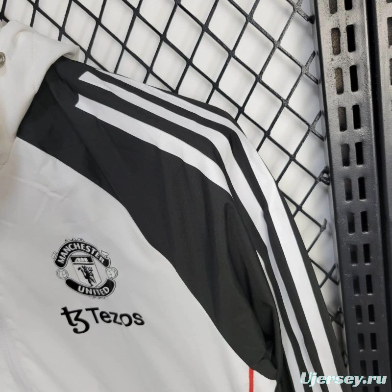 25/26 Manchester United Jacket White Windbreaker