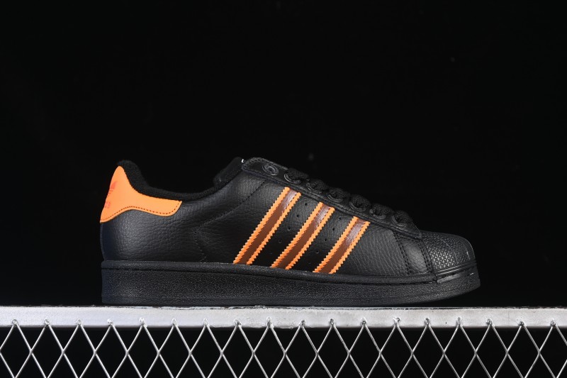 Adidas Superstar II Casual Sneakers with Shell Toe Design - JQ6469