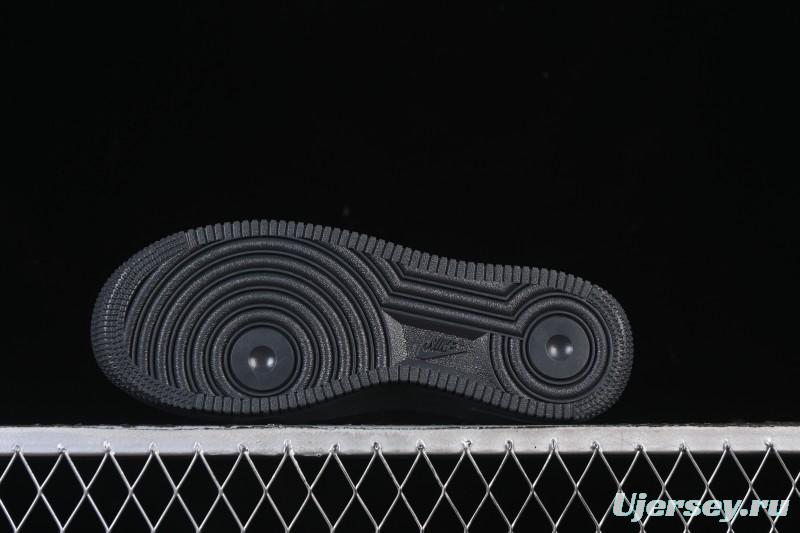 Nike Air Force 1'07 Low Casual Sneakers with Full-Length Air Cushion - IB0018-004