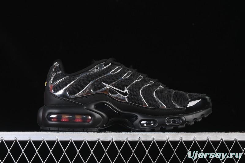 Nike Air Max Plus Retro Running Shoes with Air Cushion Technology - HJ9743-001