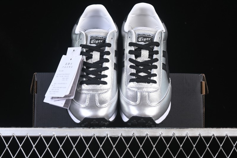 Onitsuka Tiger Edr 78 Low-Top Running Shoes with Comfortable Anti-Slip Durable Design - 1183C530-020