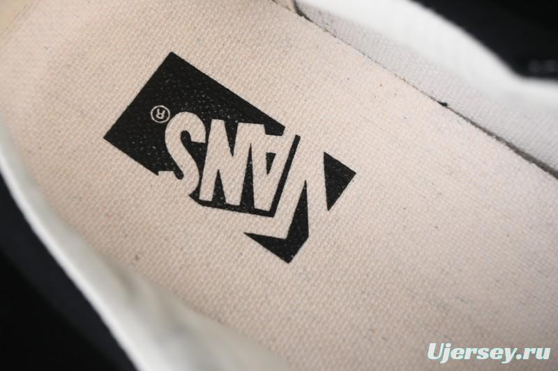 Vans Old Skool 36 Low-Top Retro Skate Shoes - VN000D2GBA2