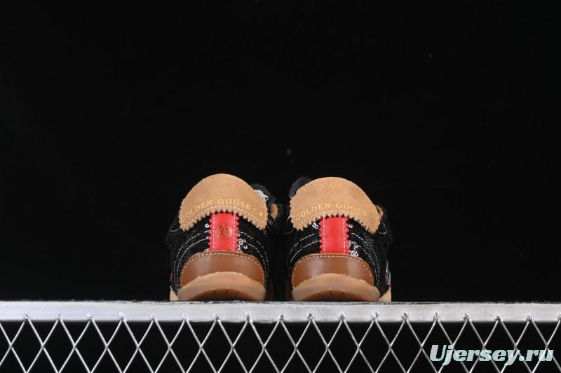 Golden Goose True Star Distressed Leather Sneakers - GGDB