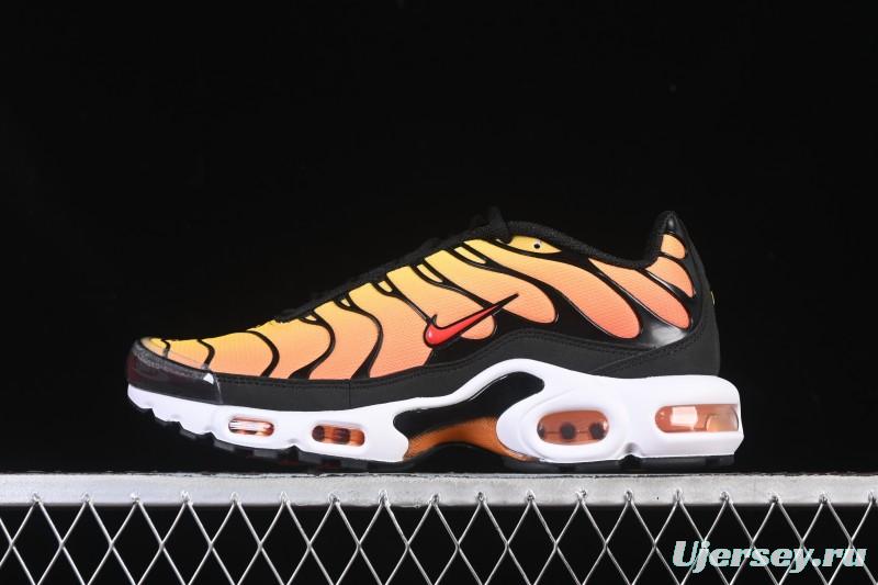 Nike Air Max Plus Retro Running Shoes with Air Cushion Technology - HF0552-001