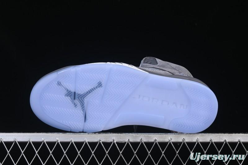 Nike Air Jordan 5 Retro Basketball Shoes with Wolf Grey Design - DD0587-002