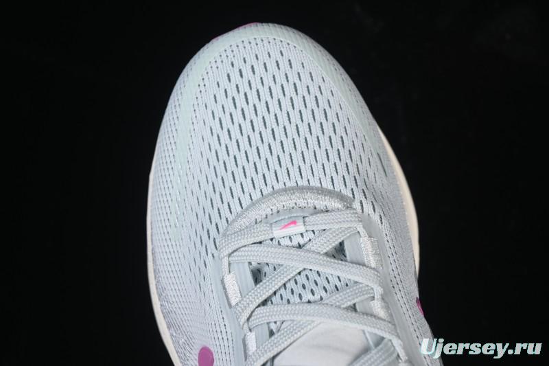 Nike Air Zoom Vomero 18 Cushioned Running Shoes - IH3634-099