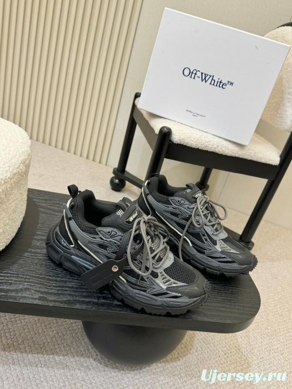 OFF-WHITE Seasonal Collection Lightweight Running Shoes - LY00380